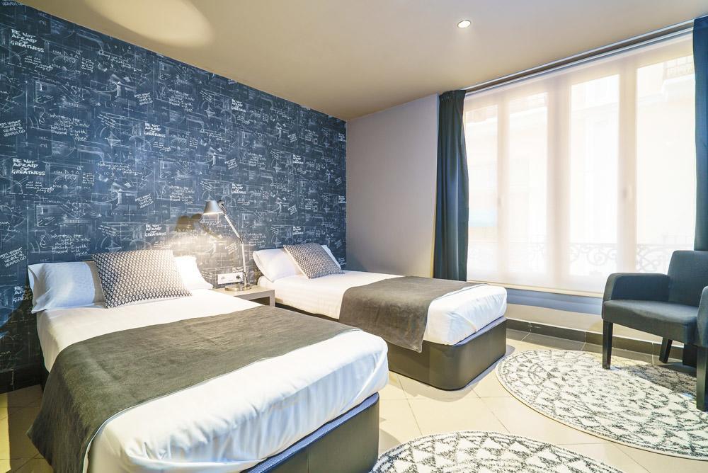 Appartement Boutique Paz à Valence Extérieur photo